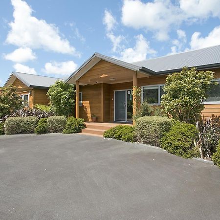 Kaimai Country Lodge กาติกาติ ภายนอก รูปภาพ