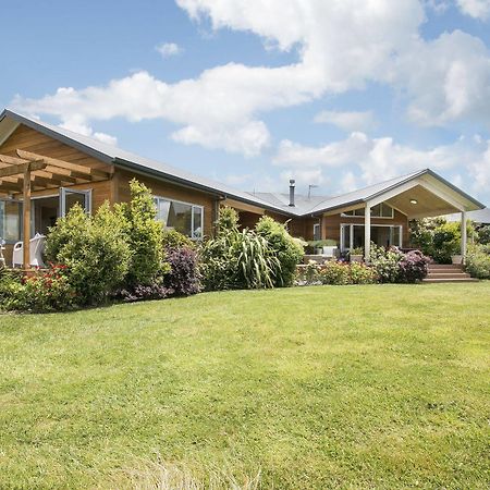 Kaimai Country Lodge กาติกาติ ภายนอก รูปภาพ