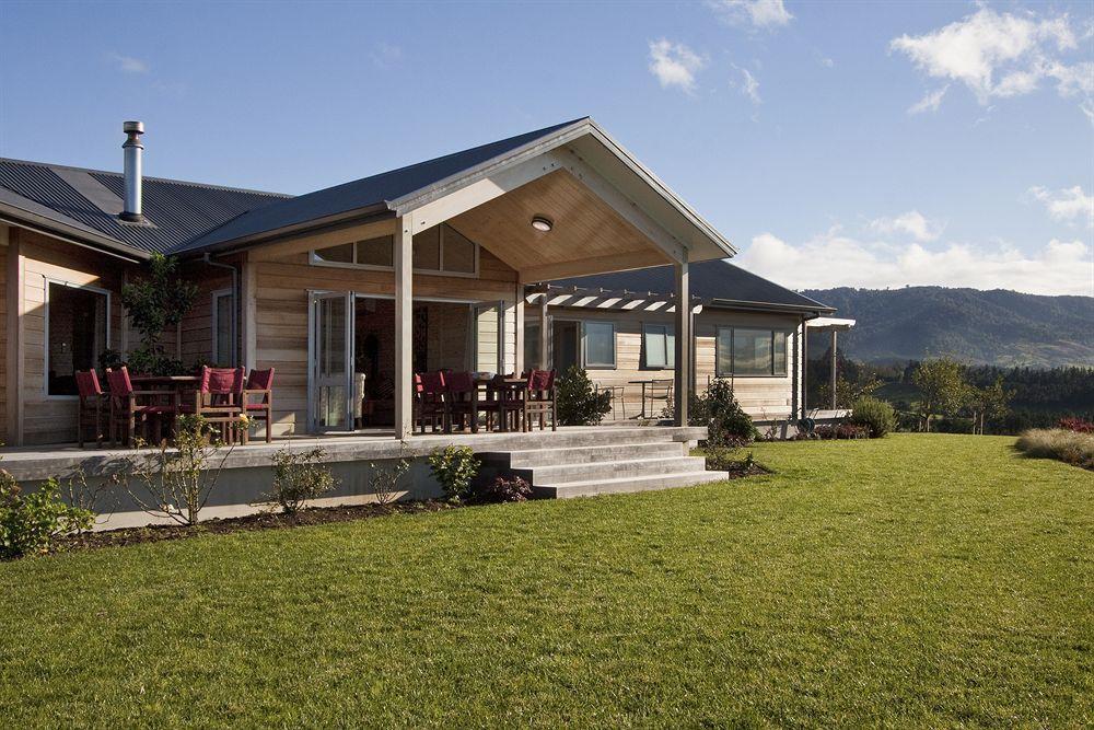 Kaimai Country Lodge กาติกาติ ภายนอก รูปภาพ