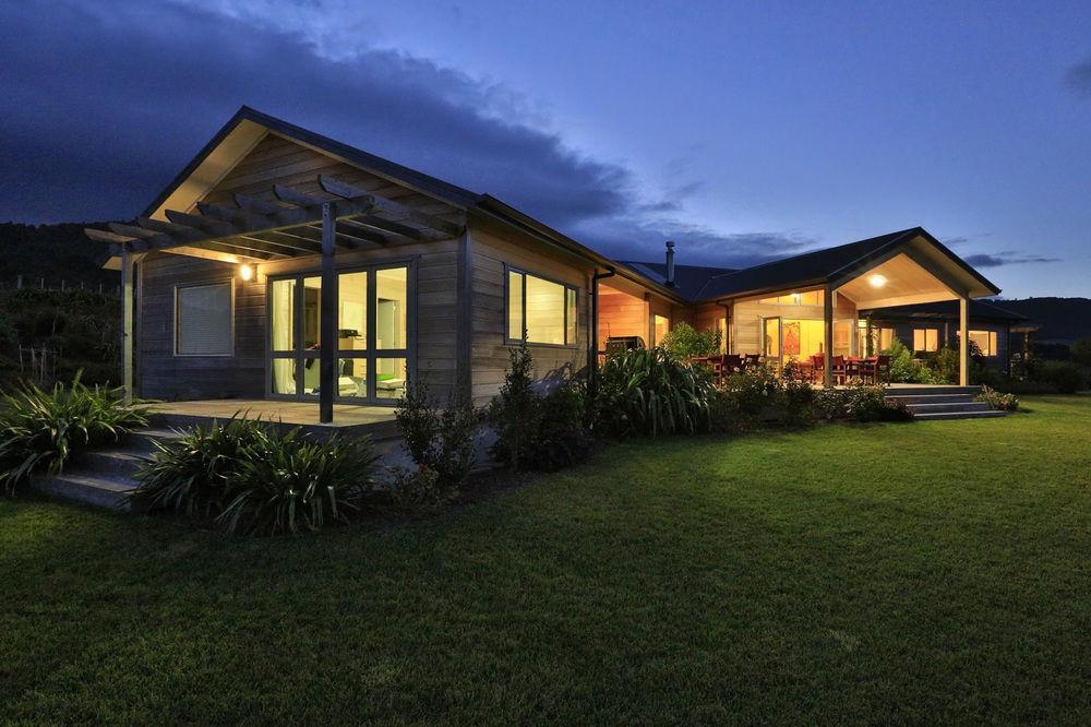 Kaimai Country Lodge กาติกาติ ภายนอก รูปภาพ