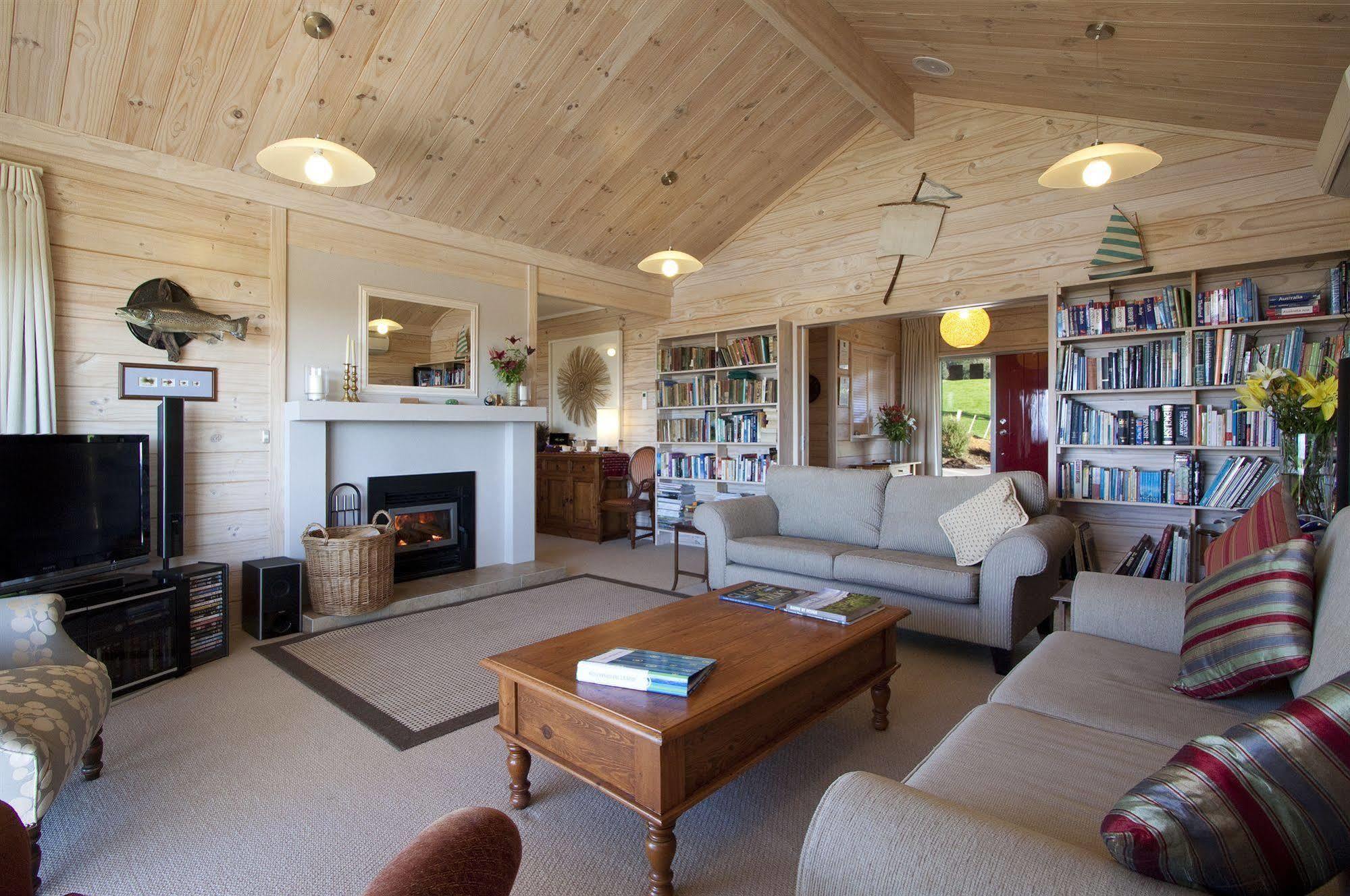 Kaimai Country Lodge กาติกาติ ภายนอก รูปภาพ