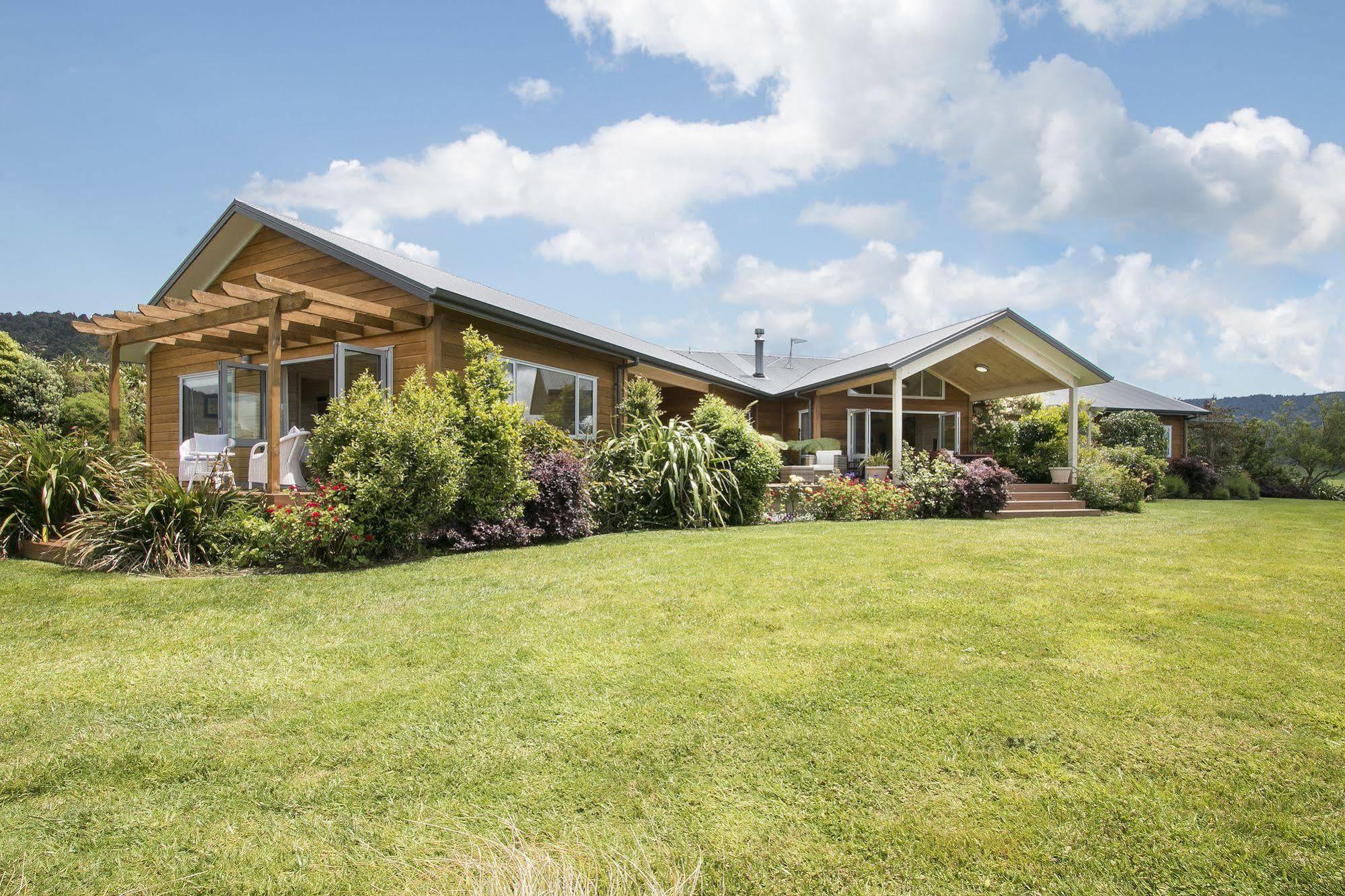 Kaimai Country Lodge กาติกาติ ภายนอก รูปภาพ