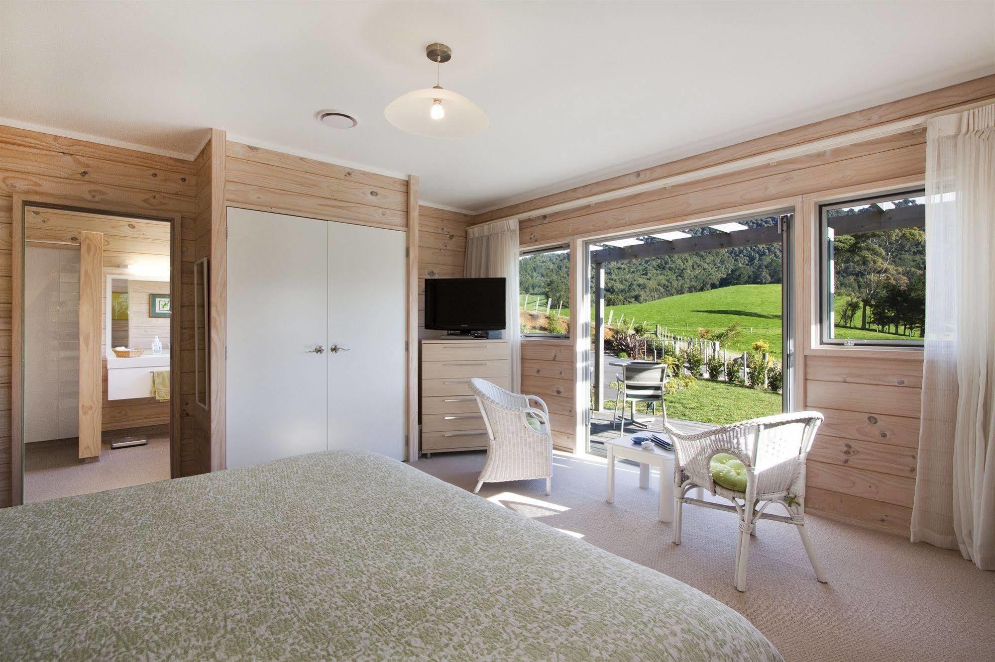 Kaimai Country Lodge กาติกาติ ภายนอก รูปภาพ