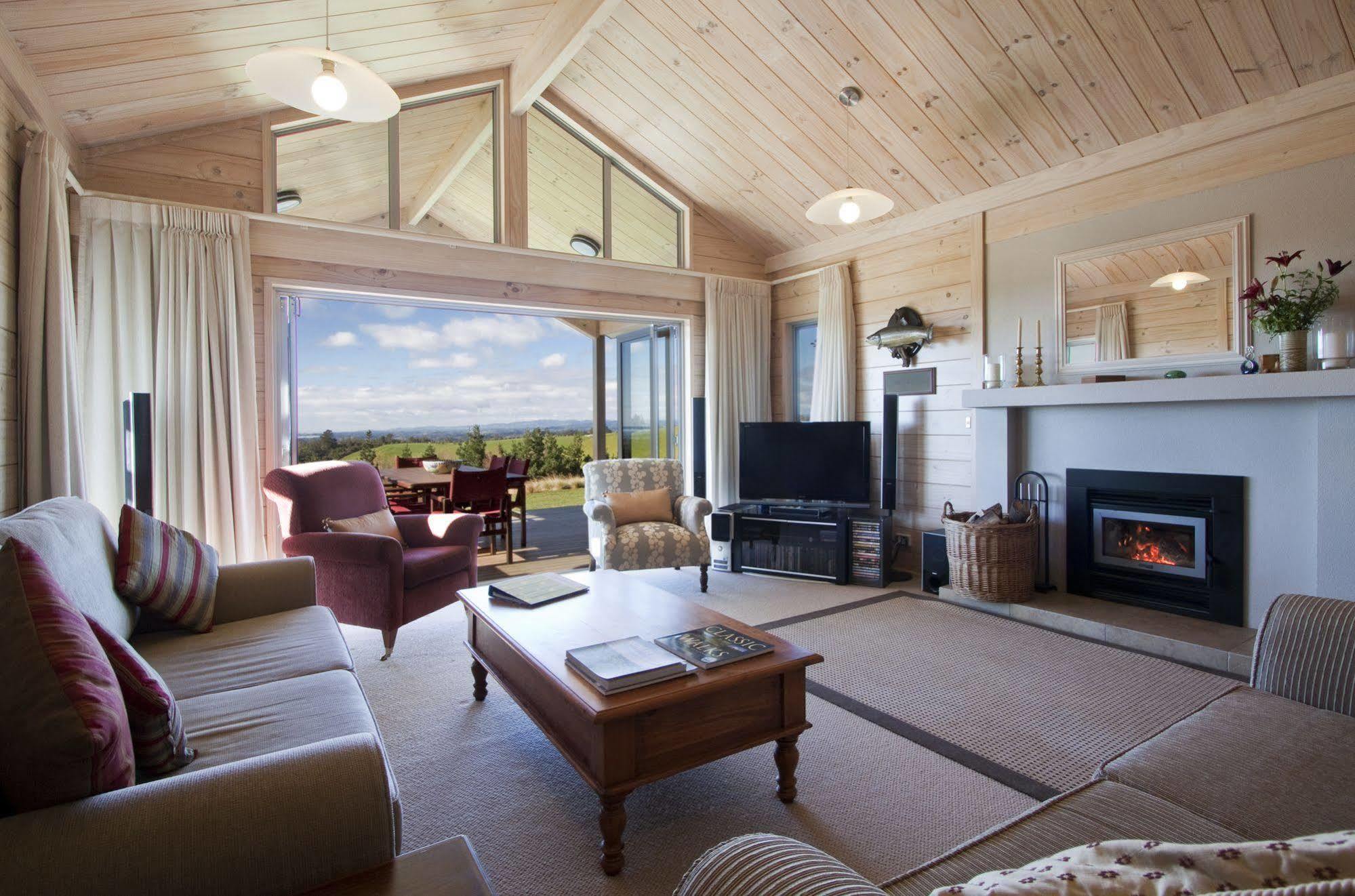 Kaimai Country Lodge กาติกาติ ภายนอก รูปภาพ